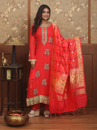 Laal Noor – Zardosi Embroidered Viscose Georgette Kurta Set