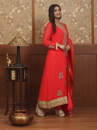 Laal Noor – Zardosi Embroidered Viscose Georgette Kurta Set