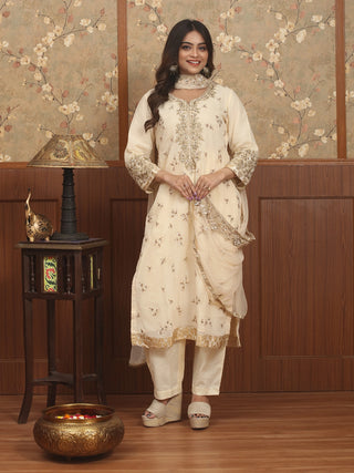 Noor-e-Gul – Zardosi Embroidered Georgette Kurta Set