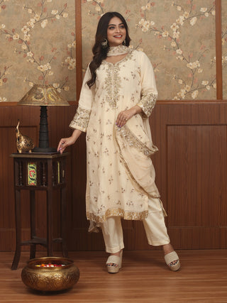 Noor-e-Gul – Zardosi Embroidered Georgette Kurta Set