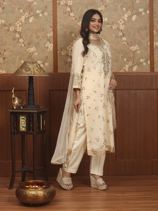 Noor-e-Gul – Zardosi Embroidered Georgette Kurta Set