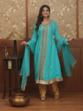 Neel Saanjh – Panel Embroidered Georgette Kurta Set