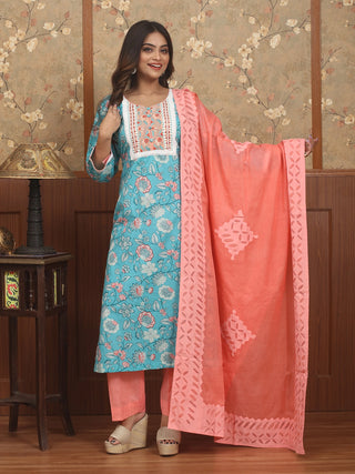 Meghdoot Turquoise – Turquoise Bloom Sanganeri Cotton Kurta Pant Set with Mul Cotton Dupatta