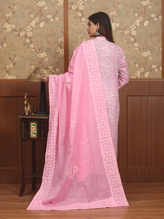 Gulabi Noor – Blush Garden Sanganeri Cotton Kurta Pant Set with Mul Cotton Dupatta