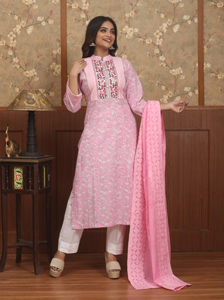 Gulabi Noor – Blush Garden Sanganeri Cotton Kurta Pant Set with Mul Cotton Dupatta