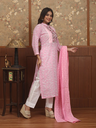 Gulabi Noor – Blush Garden Sanganeri Cotton Kurta Pant Set with Mul Cotton Dupatta