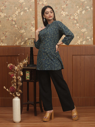 NEEL-HARIT REKHAA – Deep Teal Ajrakh Cambric Cotton Top