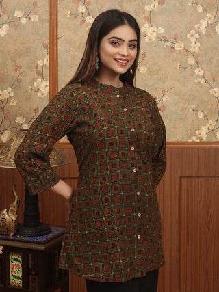 ARANYA RAGA – Olive Ajrakh Cambric Cotton Top