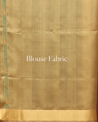 Title: Emerald Green Pure Kanchipuram Soft Silk Saree with Golden Zari Borders and Floral Woven Pallu
