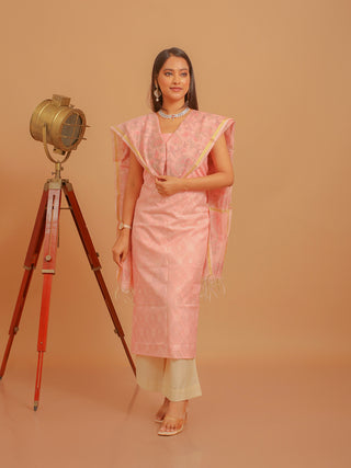 Soft Pink Chanderi Silk Kurta Set with Digitally Printed Dupatta