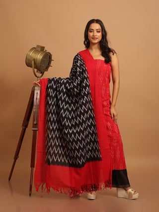 RED IKKAT COTTON KURTA SET WITH BLACK & WHITE ZIG-ZAG DUPATTA
