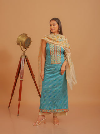 Turquoise Printed Glazed Cotton Kurta Set with Mirror Work Highlights