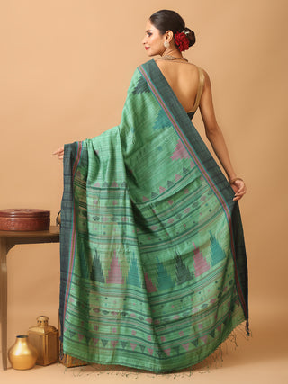 Dark Sea Green Pure Matka Silk Saree With Temples And Geometric Weaves