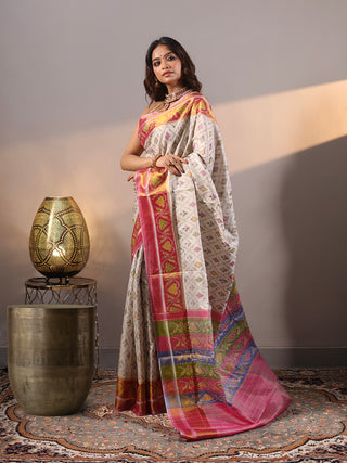 Mrinalini-Ivory and Pink Rajkot Single Ikkat Pure Mulberry Silk Patola Saree
