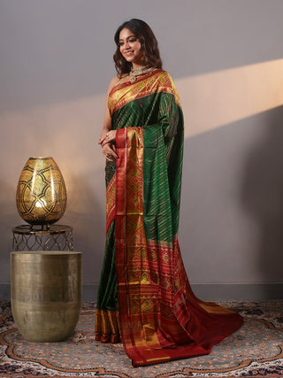 Nandivana-Rich Forest Green Rajkot Single Ikkat Pure Mulberry Silk Patola Saree