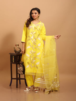 Lemon Yellow Bengal Muslin Jamdani Kurta Set with Metallic Weaves