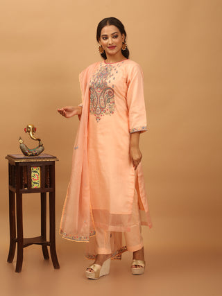 Peach Embroidered Organza Kurta Set with Organza Dupatta