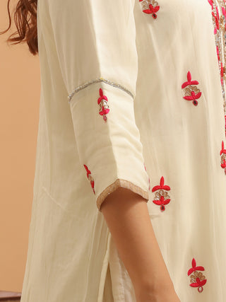 Ivory Viscose Georgette Kurta Set with Hand Zardozi Work & Chiffon Dupatta