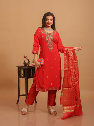Classic Red Viscose Georgette Kurta Set with Zardozi Yoke & Banarasi Dupatta