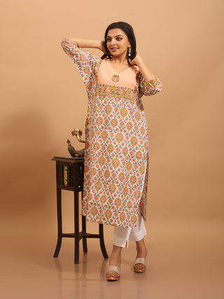 Off-White Sanganeri Cotton Kurti with Embroidered Yoke