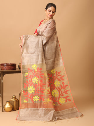 Light Grey Pure Matka Silk Saree With Red Muslin Pallu Woven With Floral Jaal
