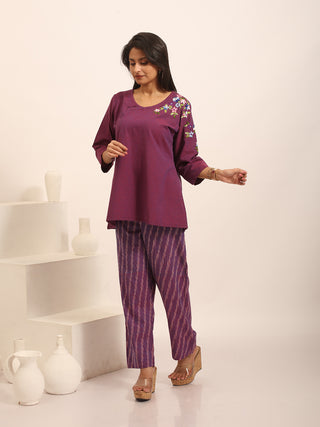 Purple Relaxed Fit Pure Ikkat Cotton Pants With Geometric Pattern