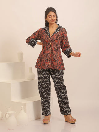 Black Relaxed Fit Pure Ikkat Cotton Pants With Geometric Pattern