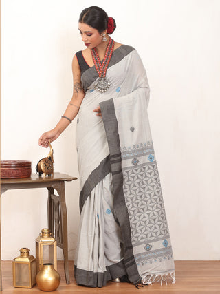 Light Grey And Black Bengal Handloom Khadi Cotton Saree With Geometric Weaves