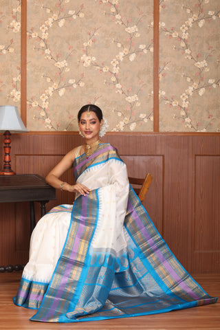 Cream Pure Silk Gadwal Saree With Turquoise Blue Border