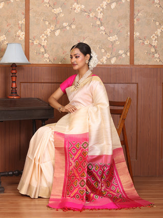 Ivory and Fuchsia Handwoven Pochampally Dupion Silk Saree